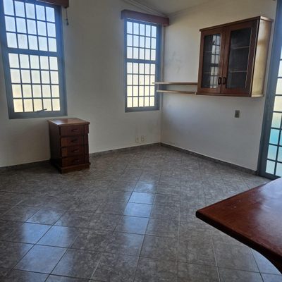 Casa, 4 quartos, 332 m² - Foto 3