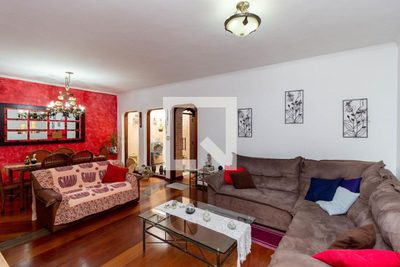 Casa, 3 quartos, 266 m² - Foto 2