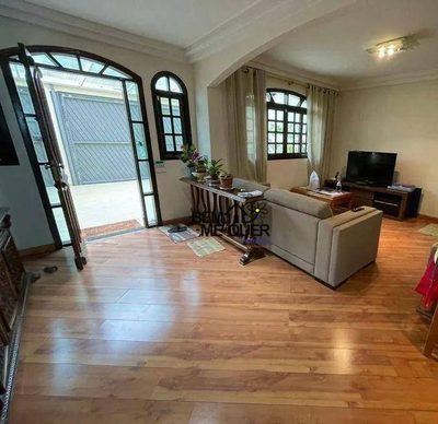 Sobrado, 3 quartos, 348 m² - Foto 1