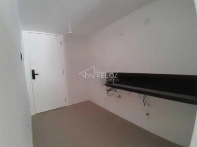 Apartamento, 1 quarto, 37 m² - Foto 1