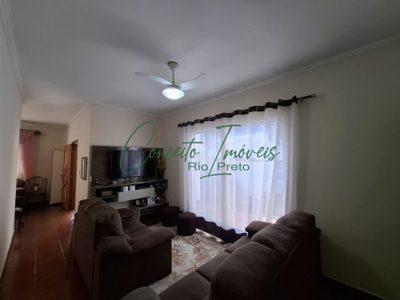 Casa, 3 quartos, 171 m² - Foto 1