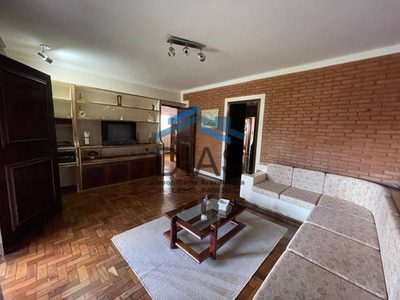 Casa, 3 quartos, 236 m² - Foto 4