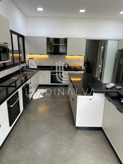 Sobrado, 305 m² - Foto 5