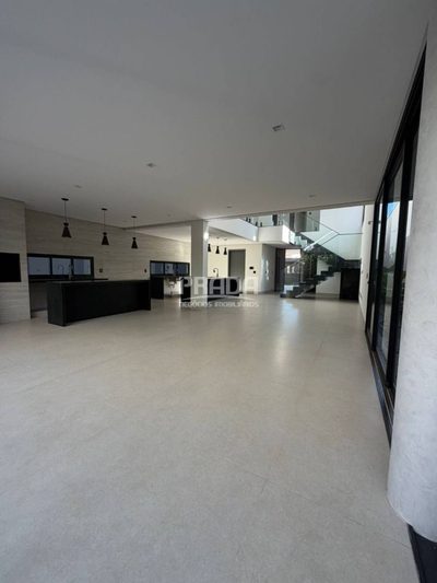 Casa, 4 quartos, 324 m² - Foto 4