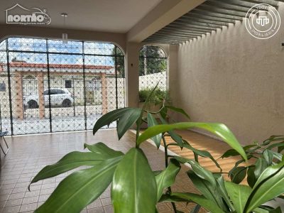 Casa, 6 quartos, 227 m² - Foto 5