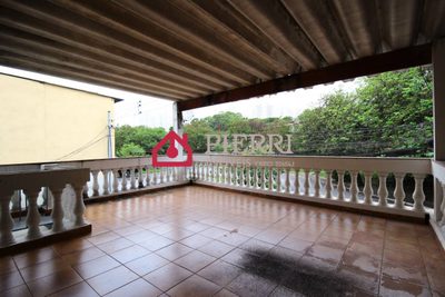 Casa, 3 quartos, 230 m² - Foto 2