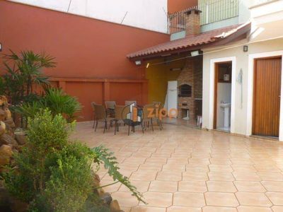 Sobrado, 3 quartos, 272 m² - Foto 2