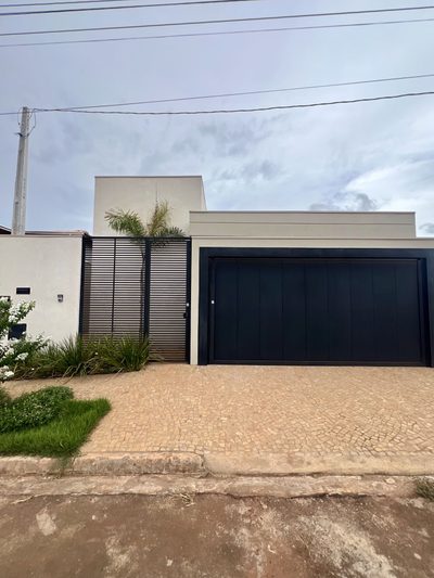 Casa, 3 quartos, 148 m² - Foto 1