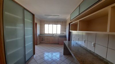 Apartamento, 4 quartos, 236 m² - Foto 4