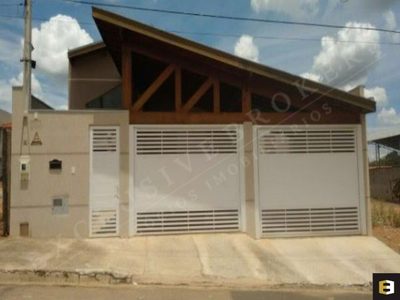 Casa, 3 quartos, 300 m² - Foto 1