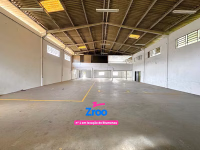 Depósito-Galpão, 750 m² - Foto 2