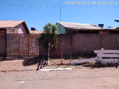 Casa, 2 quartos, 184 m² - Foto 1