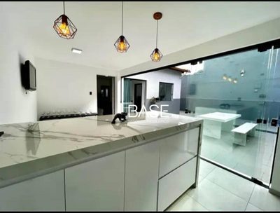 Casa, 3 quartos, 180 m² - Foto 1