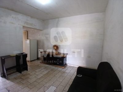 Casa, 1 quarto, 128 m² - Foto 2