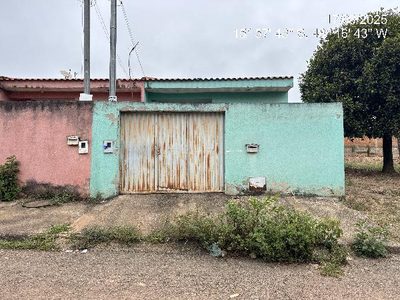 Casa, 2 quartos, 180 m² - Foto 1