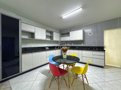 Apartamento, 3 quartos, 160 m² - Foto 2