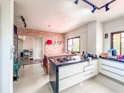 Apartamento, 3 quartos, 186 m² - Foto 1
