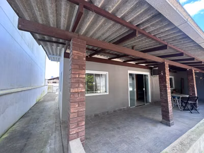 Casa, 2 quartos, 50 m² - Foto 1