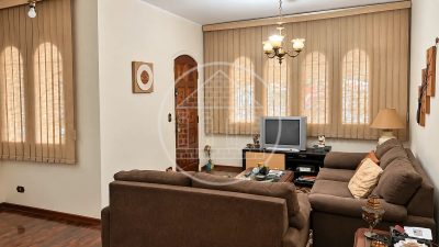 Sobrado, 4 quartos, 228 m² - Foto 1