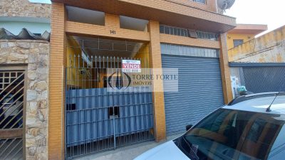 Casa, 3 quartos, 222 m² - Foto 1