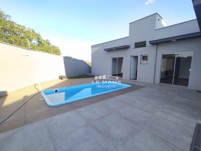 Casa, 3 quartos, 131 m² - Foto 1