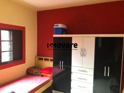 Casa, 3 quartos, 250 m² - Foto 1