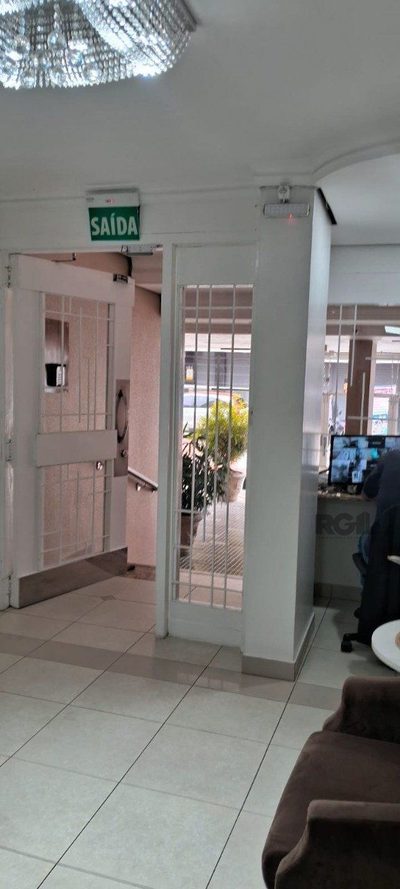 Cobertura, 3 quartos, 203 m² - Foto 2