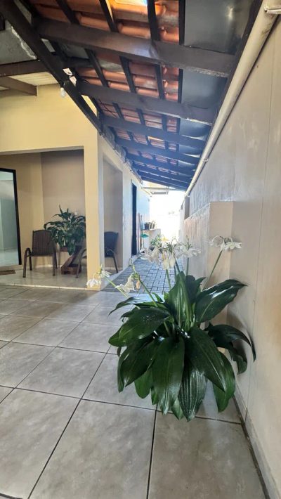 Casa, 4 quartos, 142 m² - Foto 1