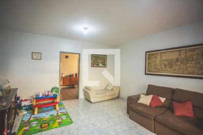 Casa, 3 quartos, 251 m² - Foto 3