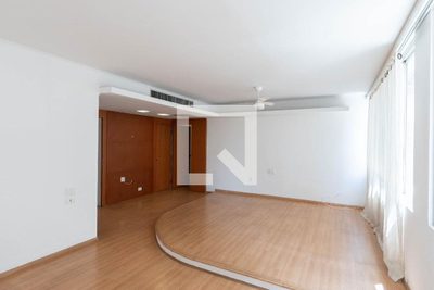 Apartamento, 3 quartos, 145 m² - Foto 1