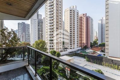 Apartamento, 3 quartos, 150 m² - Foto 1