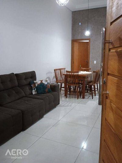 Casa, 3 quartos, 145 m² - Foto 1