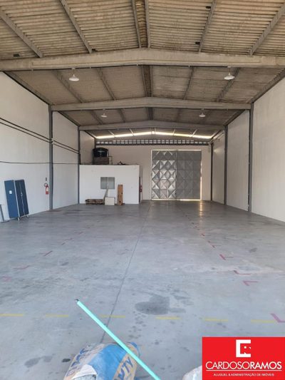 Depósito-Galpão, 311 m² - Foto 1