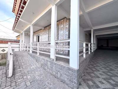 Casa, 9 quartos, 300 m² - Foto 1