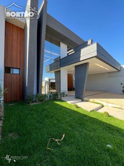 Casa, 2 quartos, 181 m² - Foto 1