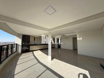 Apartamento, 3 quartos, 133 m² - Foto 1