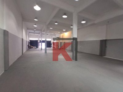 Loja-Salão, 752 m² - Foto 1