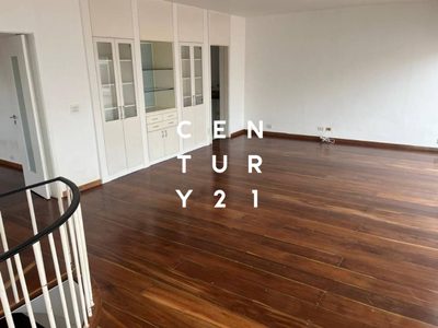 Cobertura, 3 quartos, 330 m² - Foto 2