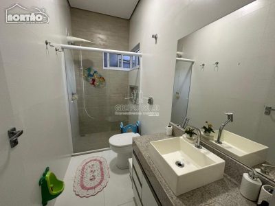 Casa, 2 quartos, 170 m² - Foto 3