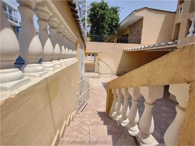 Casa, 3 quartos, 263 m² - Foto 2