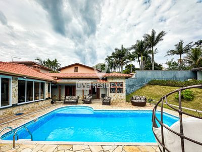 Casa, 3 quartos, 330 m² - Foto 1