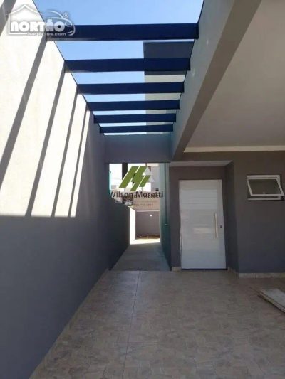 Casa, 5 quartos, 136 m² - Foto 4