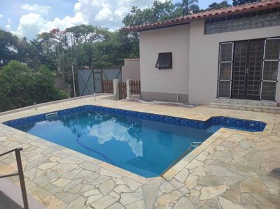 Chácara, 4 quartos, 1065 m² - Foto 1
