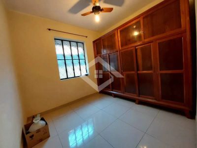 Casa, 5 quartos, 256 m² - Foto 1