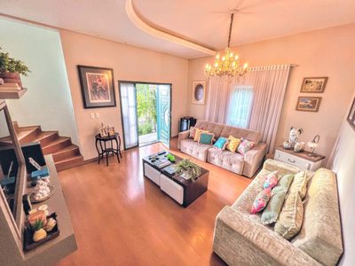 Casa, 3 quartos, 252 m² - Foto 4