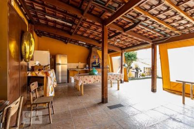 Casa, 3 quartos, 300 m² - Foto 2
