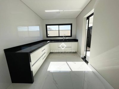 Casa, 3 quartos, 235 m² - Foto 3