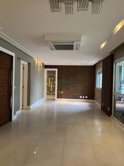 Apartamento, 3 quartos, 157 m² - Foto 2