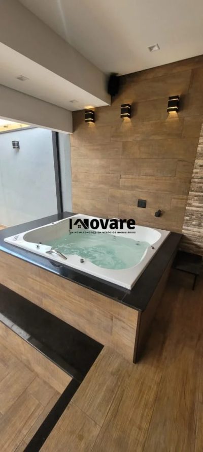 Casa, 3 quartos, 250 m² - Foto 1