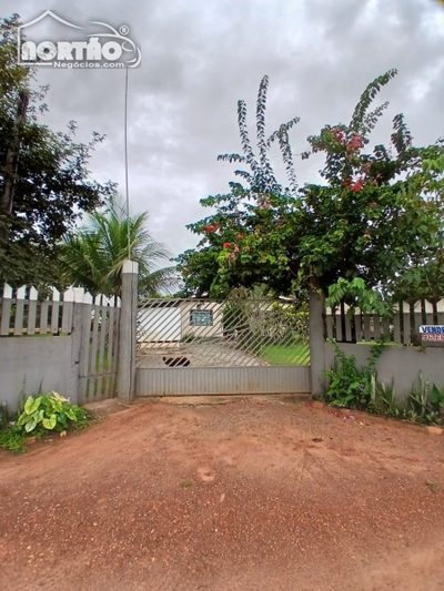 Casa, 4 quartos, 25 m² - Foto 1